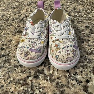 Vans fairytale toddler shoe. Size 6